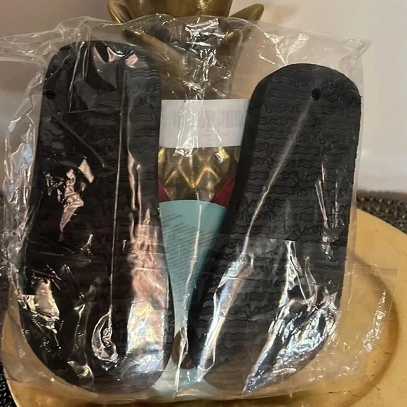 ITZY BITZY TODDLER GIRLS FLIP FLOPS NIP RED SIZE 9 - Picture 4 of 4